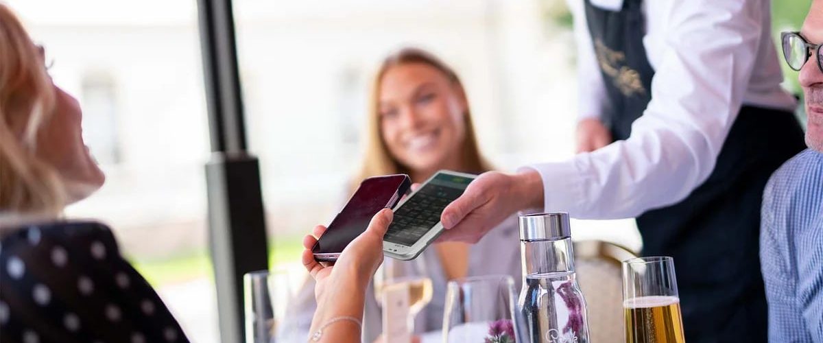 Améliorer l'efficacité de son restaurant grâce aux nouvelles technologies - Trivec Améliorer l'efficacité de son restaurant grâce aux nouvelles technologies - Trivec