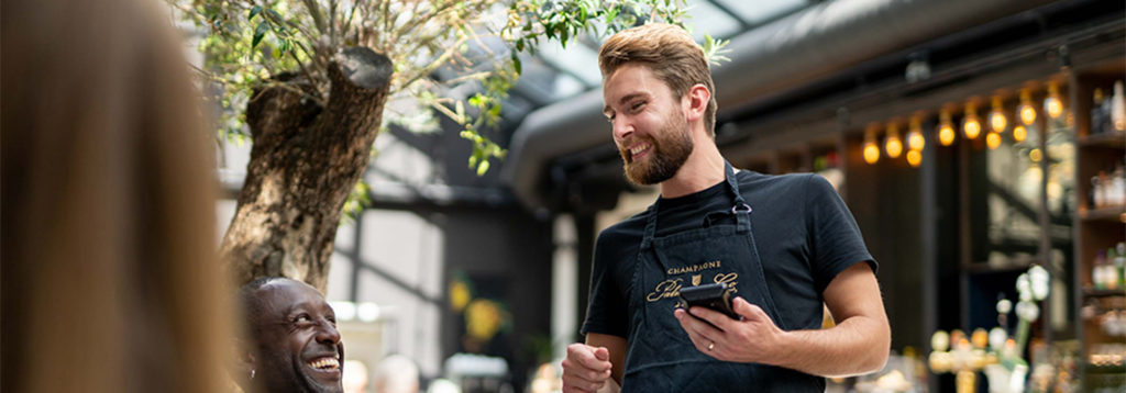 Surfer sur la vague des caisses enregistreuses mobiles