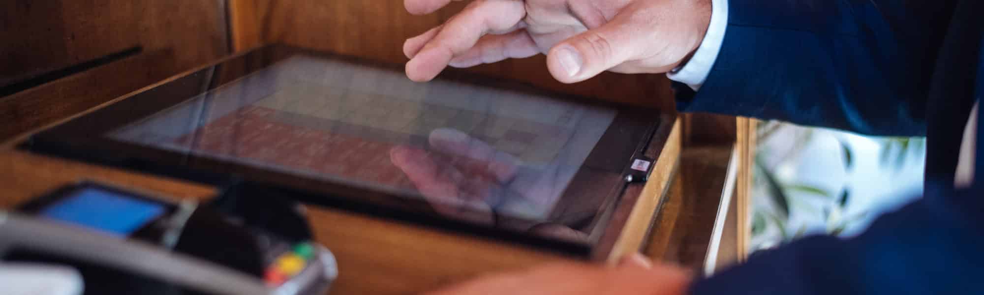 Est-il obligatoire d’avoir une caisse enregistreuse dans un restaurant ?